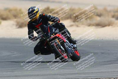 media/Mar-28-2022-Superbike Trackdays (Mon) [[b8603d0f67]]/Open Track Time/Turn 16/